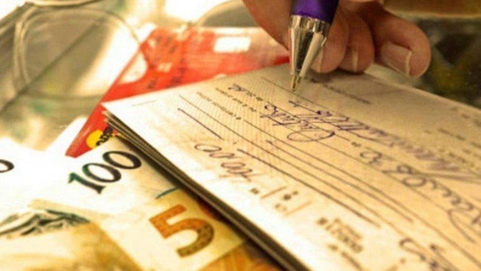 Limite de juros para cheque especial começa a valer hoje (6)