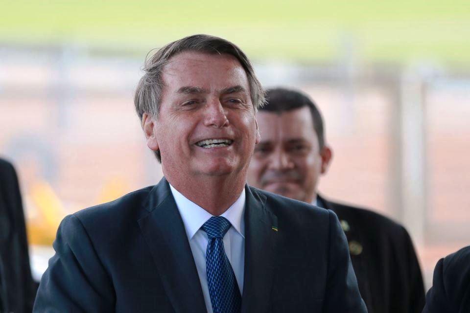 Bolsonaro defende cobrança de ICMS nas refinarias