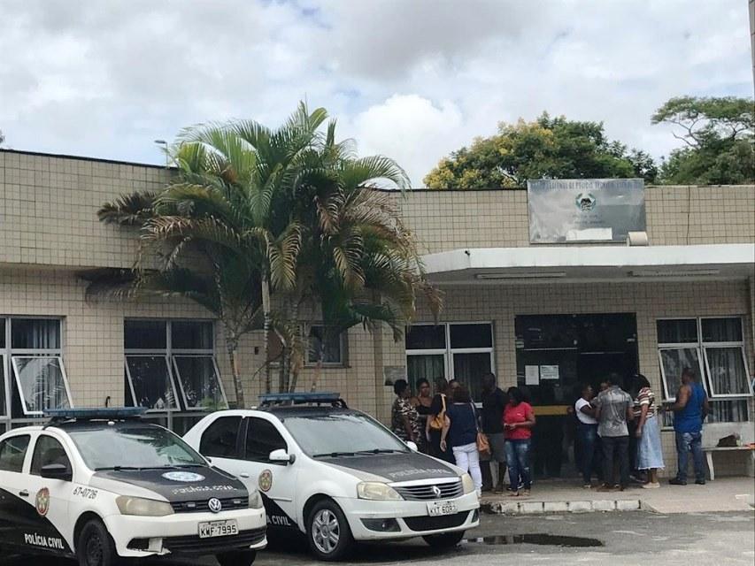 Irmãos são eletrocutados ao soltar pipa em São Gonçalo, RJ