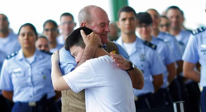 Brasileiros em quarentena foram liberados da Base Aérea de Anápolis na manhã deste domingo (23)