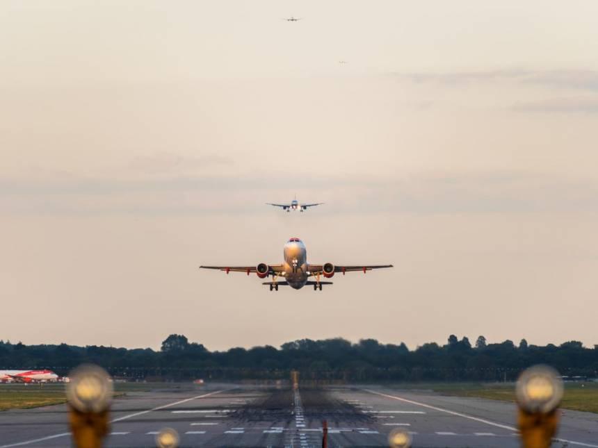 Afinal, o que faz o modo avião?