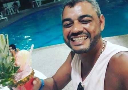 Capixaba é assassinado a tiros em frente de pousada na Bahia