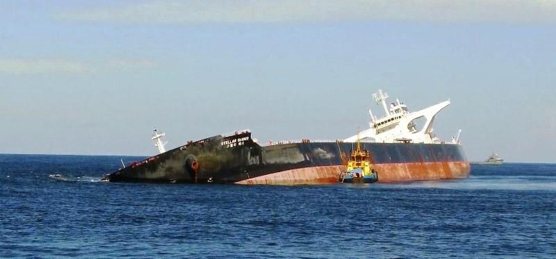 Iniciada operação de retirada de óleo do navio encalhado na costa do Maranhão