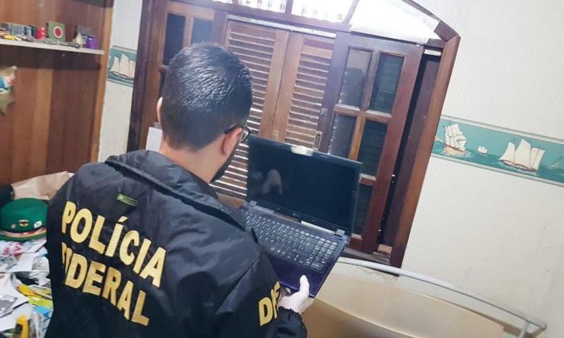 PF faz ação contra mães acusadas de partilhar material de pedofilia