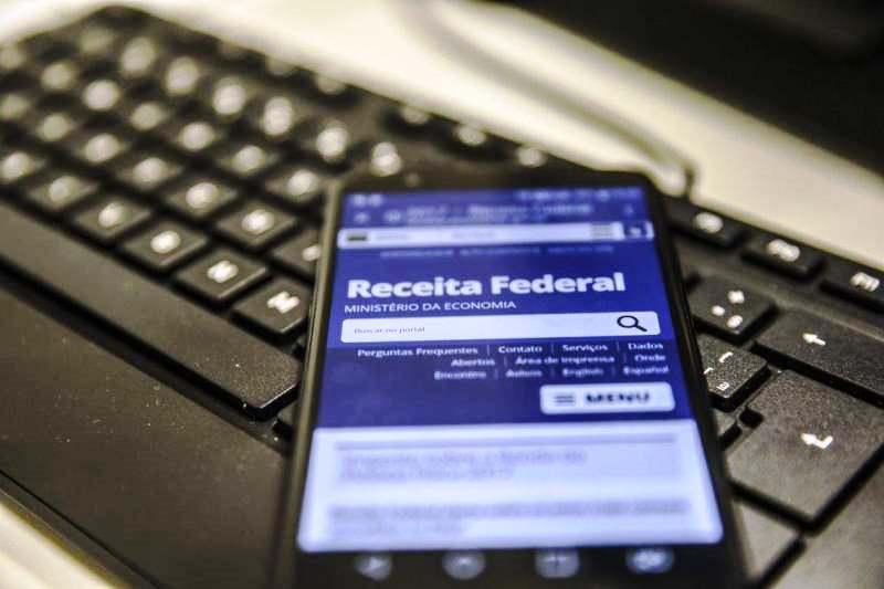 Secretário da Receita diz que não há adiamento do prazo de entrega do Imposto de Renda