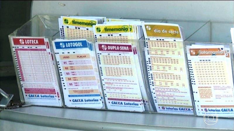 Atividades religiosas foram incluídas em lista de serviços essenciais, por Bolsonaro