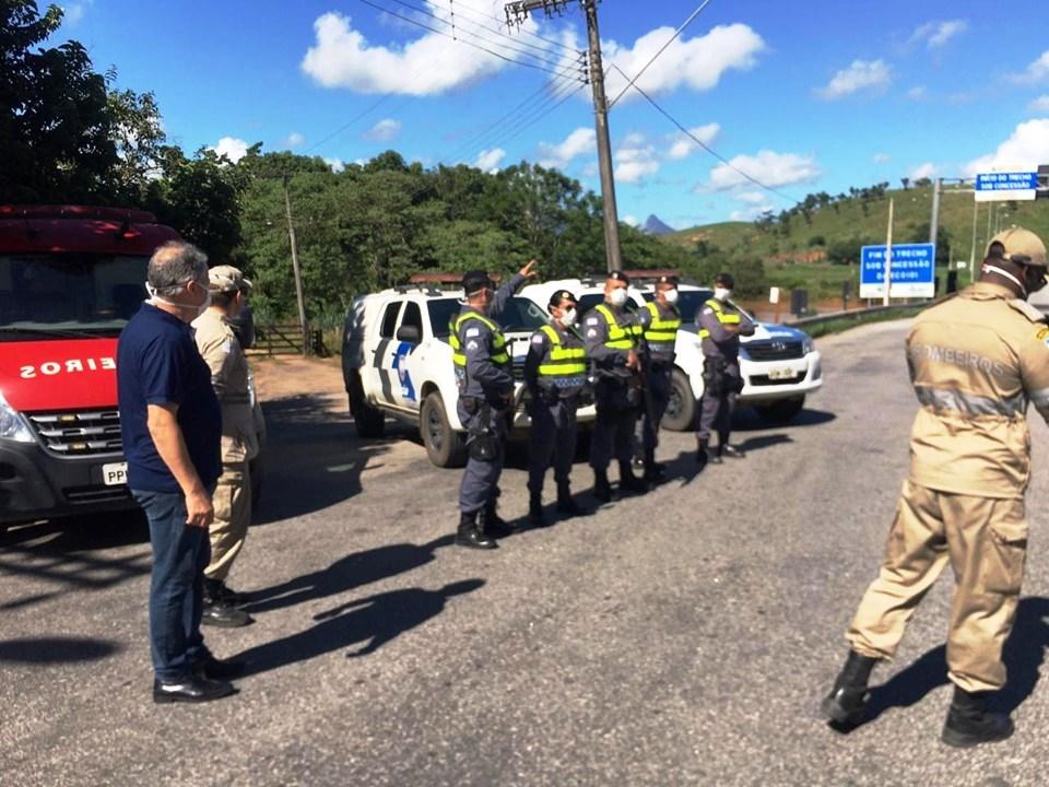 Idaf realizam ações de controle sanitário nas divisas do Espírito Santo