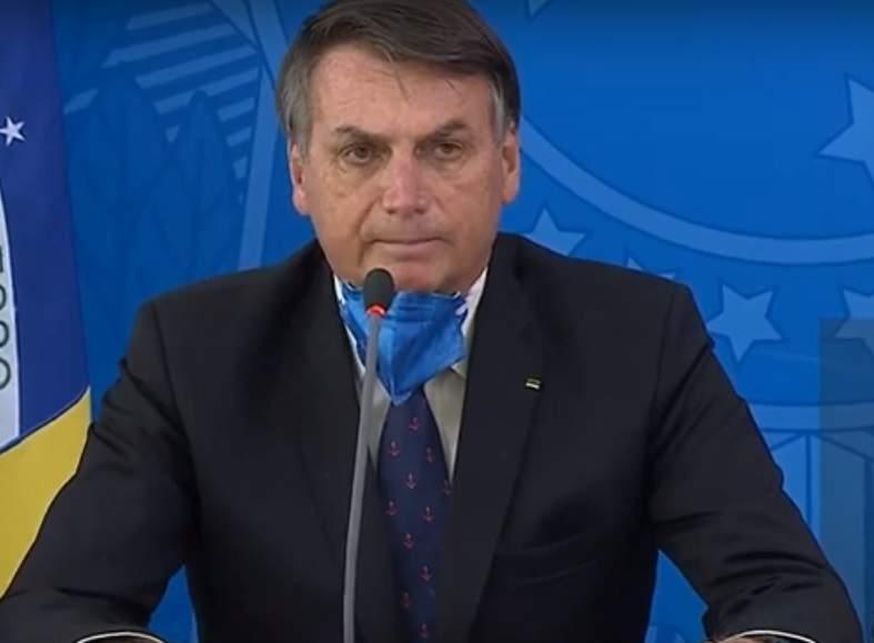 Pesquisa aponta que Bolsonaro errou ao ignorar efeitos do coronavírus