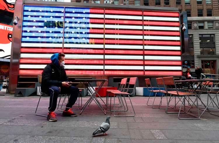 Estados Unidos registram primeira falência bancária