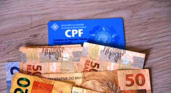 Quem teve CPF negado em app da Caixa deve refazer pedido