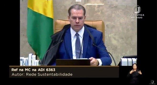 STF derruba necessidade de aval de sindicato para redução de salário