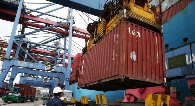 Porto de Santos registra recorde de cargas em meio à crise da covid-19