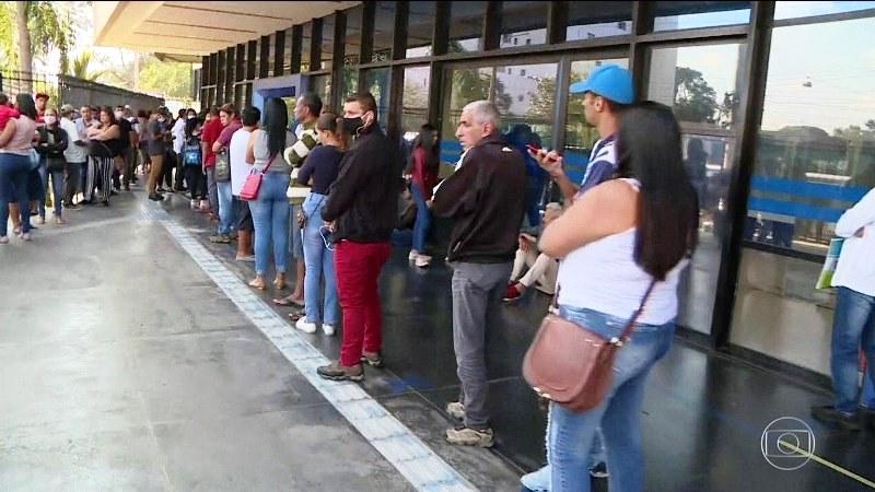 Caixa amplia horário de todas as agências a partir de segunda-feira (4)