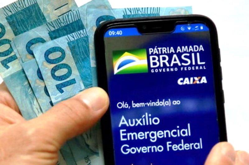 Quem fez aniversário em março já pode sacado auxílio de R$ 600