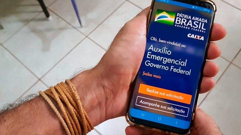 Refazer o pedido do auxílio emergencial aumenta chance de conseguir benefício