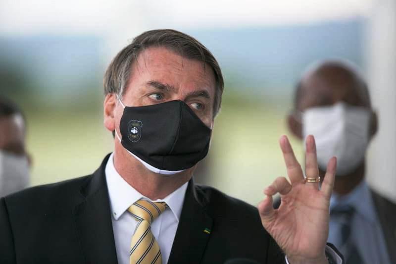 “Não queiram colocar no meu colo”, diz Bolsonaro, sobre desemprego