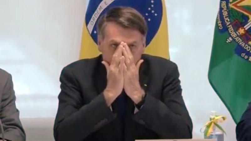 Bolsonaro culpa STF por criar clima político para tentar tirá-lo do cargo