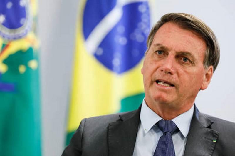 Bolsonaro oficializa mais duas parcelas do auxílio emergencial de R$ 600