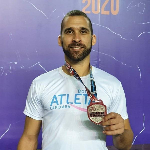 Tricampeão brasileiro de taekwondo Guilherme Felix é o quinto convidado do bate-papo 