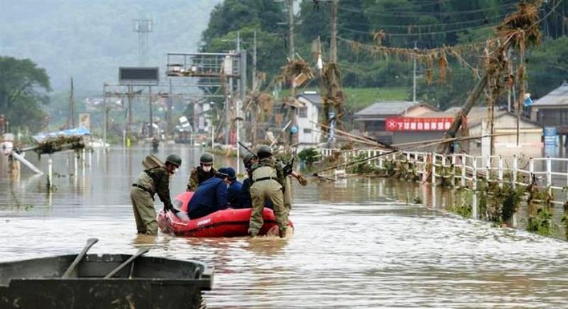 Chuvas torrenciais no Japão deixam pelo menos 34 mortos