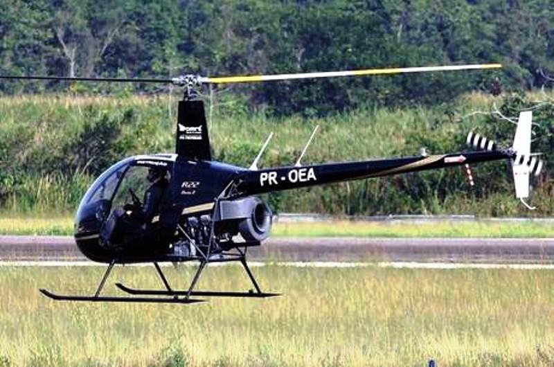 Helicóptero cai na Baía de Guanabara, zona portuária do Rio