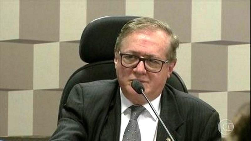 Professor e pastor Milton Ribeiro aceita convite de Bolsonaro e assume Ministério da Educação