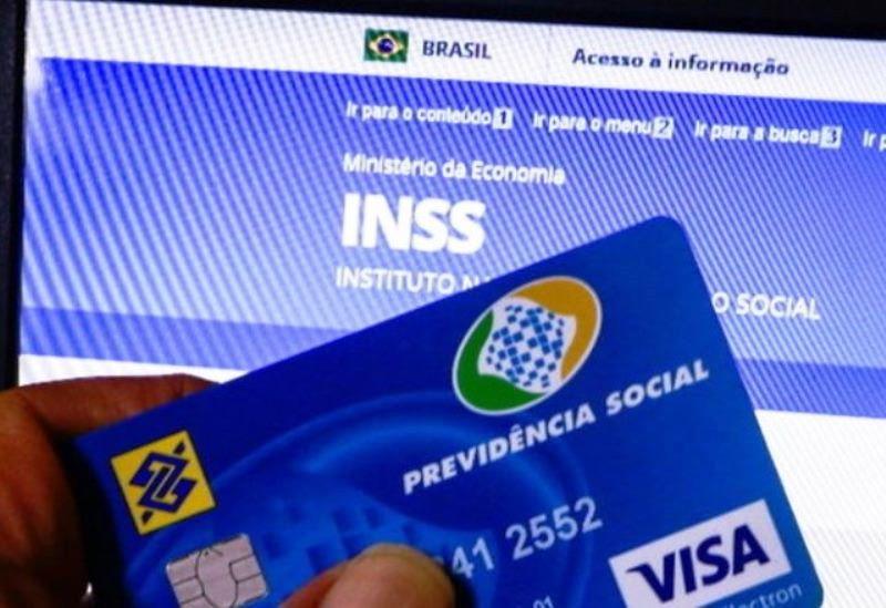 Começam a valer novas regras do consignado para segurados do INSS