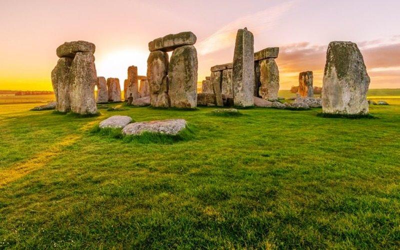 Mistério resolvido: Cientistas descobrem origem das pedras de Stonehenge