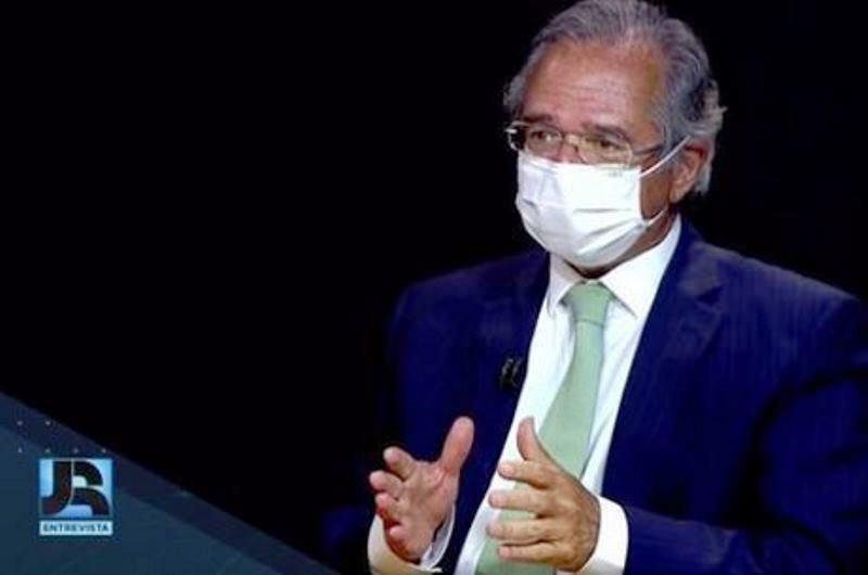 “Como pode trabalhador pagar 27,5% de imposto e empresário zero?”, diz Guedes