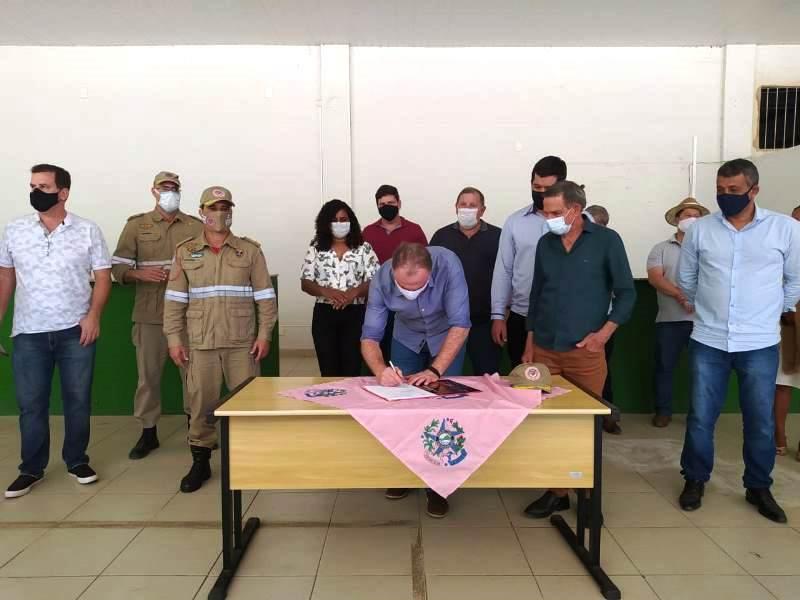 Governador Renato Casagrande entrega 13ª Farmácia Cidadã em Castelo