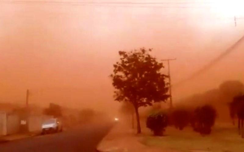 Tempestade de areia atinge interior de SP