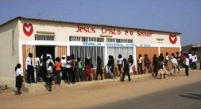 Angola ordena fechamento de templos da Igreja Universal, acusada de crimes