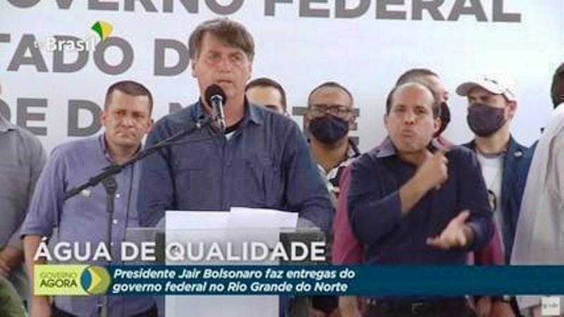 Auxílio Emergencial 'vai ser até dezembro, só não sei o valor', diz Bolsonaro