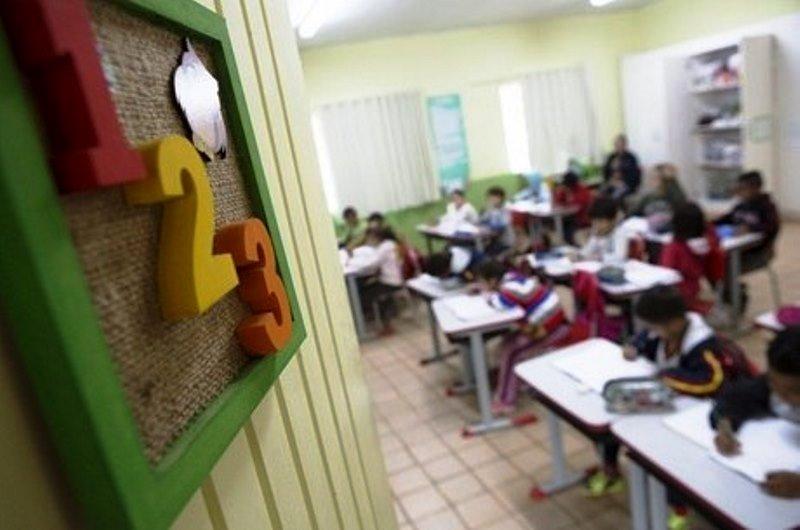 Professores não estão seguros para retornar às aulas, aponta pesquisa