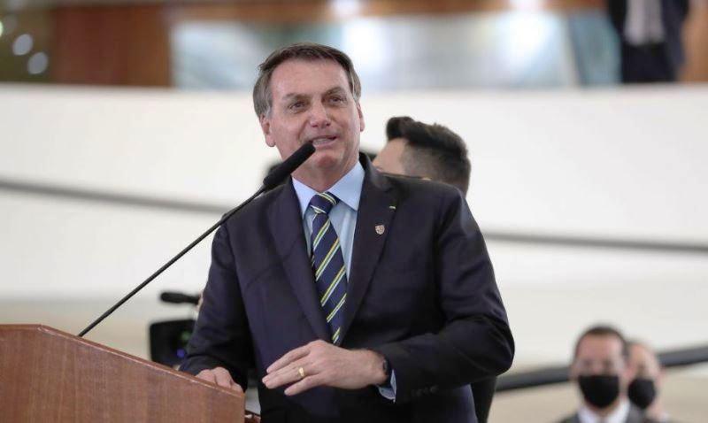 Bolsonaro envia ao Congresso proposta que altera as regras do funcionalismo público