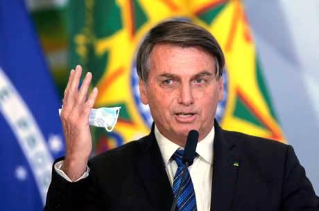 Bolsonaro confirma indicação de Kássio Nunes para vaga no STF