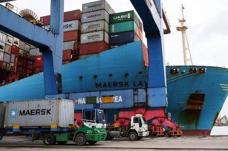 Exportações superam importações em R$ 31,5 bilhões em outubro