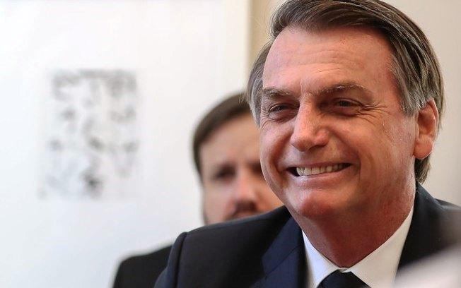 Às vésperas do Natal, Bolsonaro reduz imposto sobre importação de brinquedos