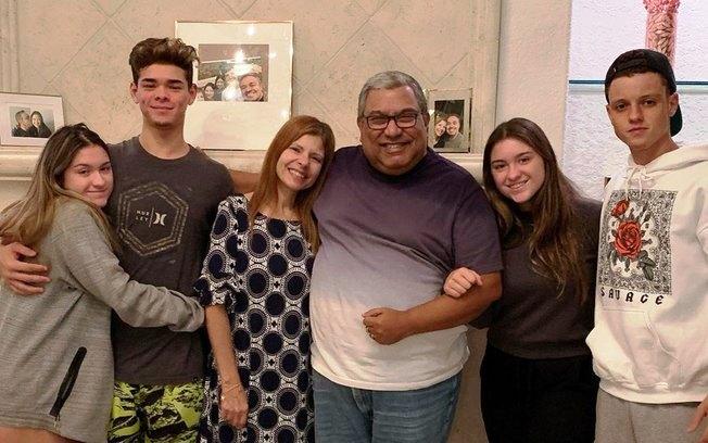 Filhas de Gugu Liberato vão passar por iniciação em culto nos Estados Unidos