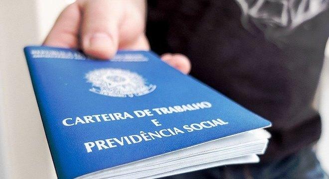 Perto do fim, programa que reduz salário tem o menor nível de adesão