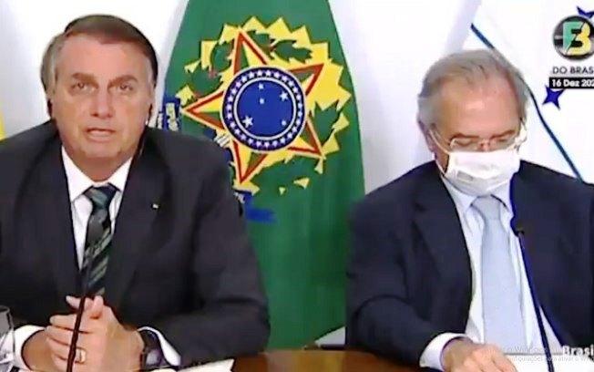 Paulo Guedes tira cochilo enquanto Bolsonaro fala em reunião do Mercosul