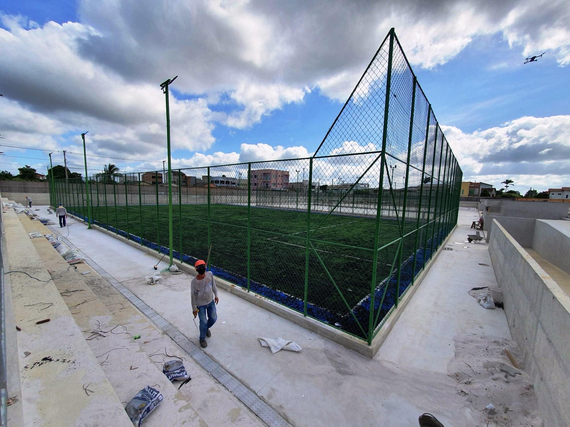 Casagrande inaugura Barragem Caximbau e visita obras do espaço multiesportivo, em Jaguaré