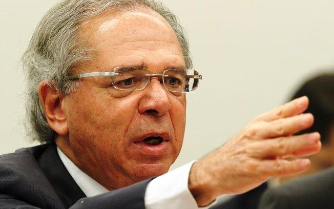 Guedes estuda projeto que deve aumentar arrecadação de impostos em 2021