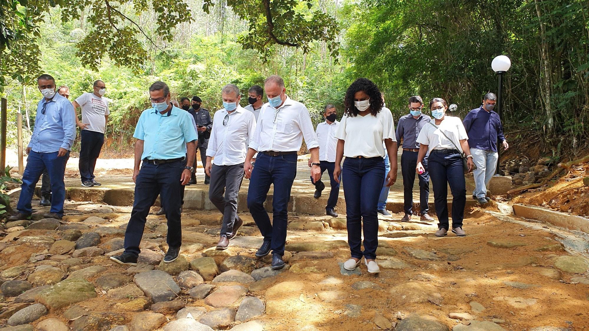 Casagrande entrega obras em Santa Teresa e Santa Leopoldina