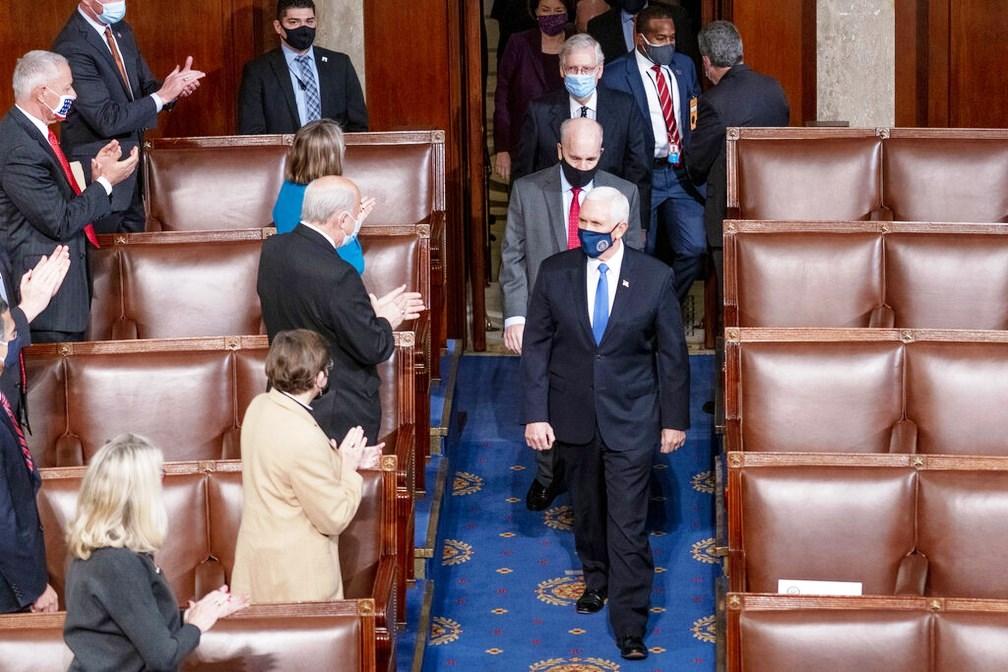 Congresso dos EUA confirma vitória de Biden na eleição presidencial