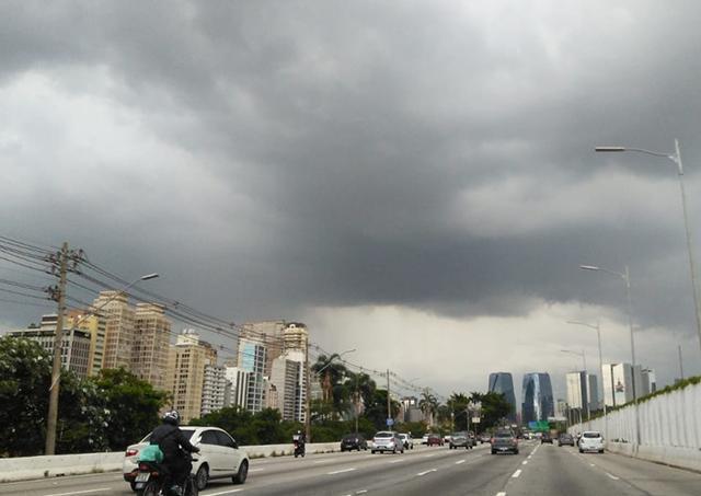 Nova frente fria muda o tempo no Sudeste do Brasil