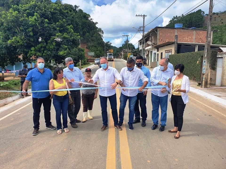 Casagrande entrega obra de pavimentação da Rodovia ES-164, em Vargem Alta