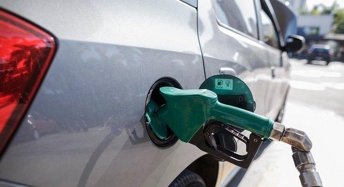 Preços do diesel e da gasolina sobem pela 11ª semana seguida