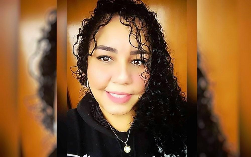 Mulher que teve reação alérgica grave após pintar o cabelo tem morte cerebral