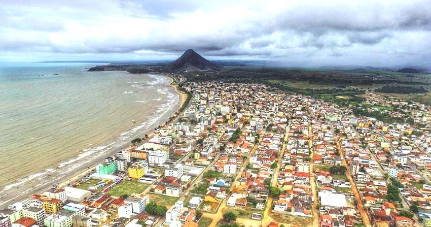 Piúma é o único município do ES classificado em risco alto para Covid-19